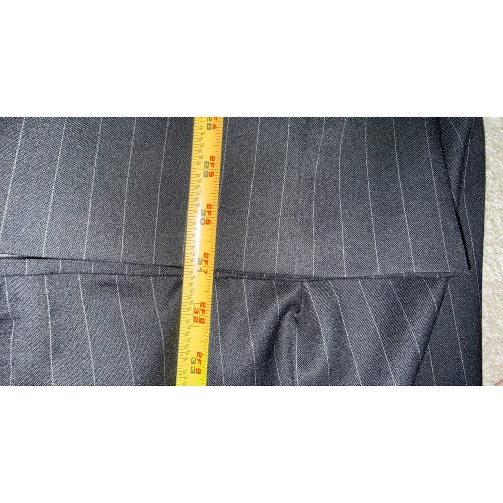 Chaps Men's 44R 2-Piece Suit 100% Wool Charcoal Gray Pinstripe Jacket and Pants